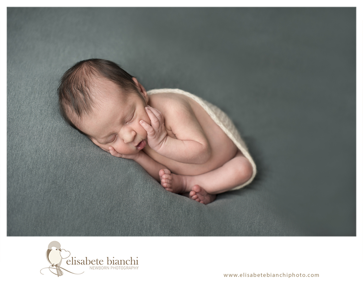 Fotos bebê recém nascido ensaio newborn Caxias do Sul