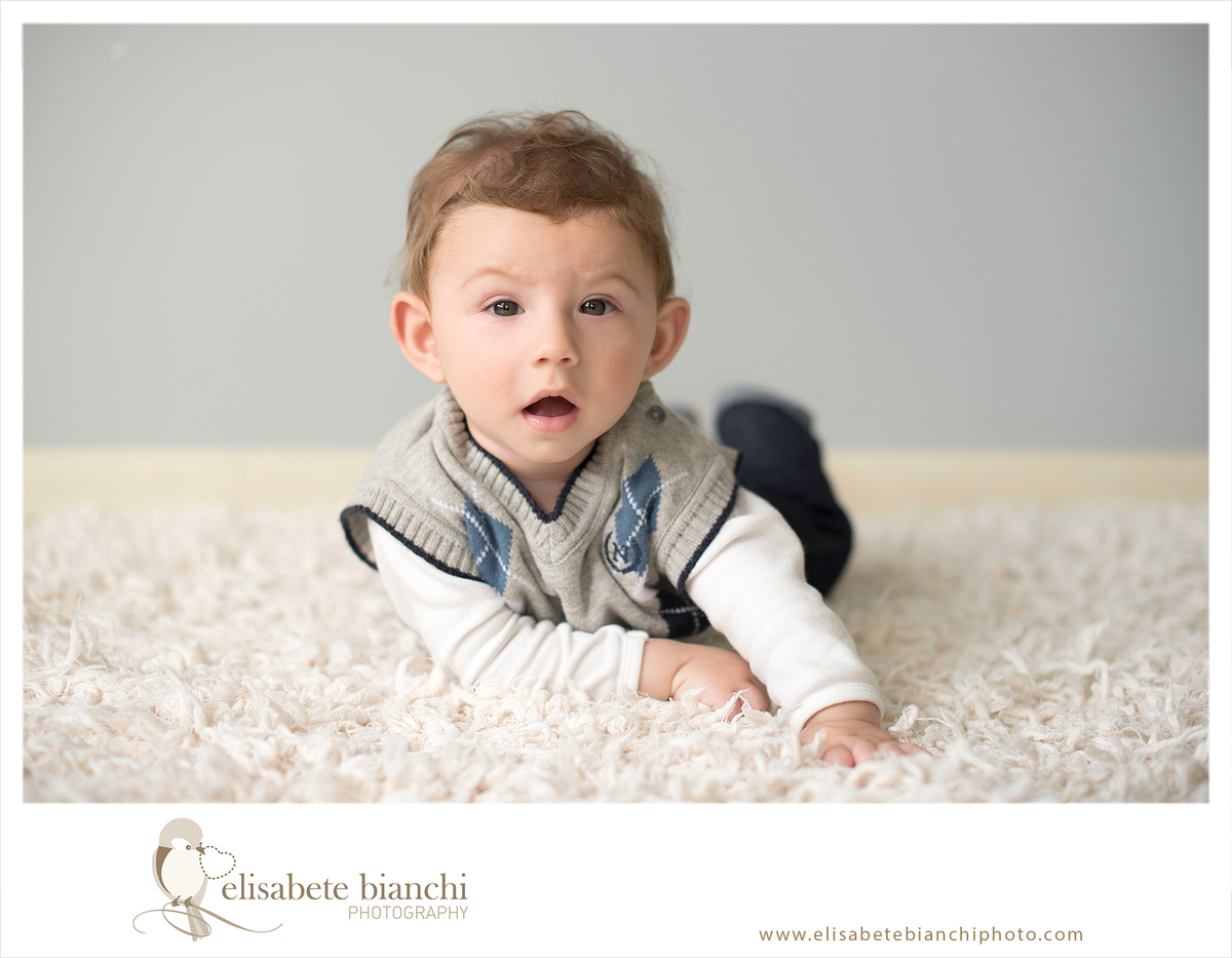 Fotos 7 meses bebê acompanhamento fotográfico semestral Caxias do Sul