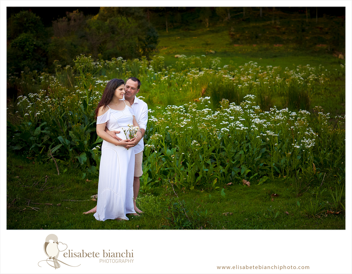 Gestação em fotos ensaio fotográfico externo Caxias do Sul conexão com a natureza