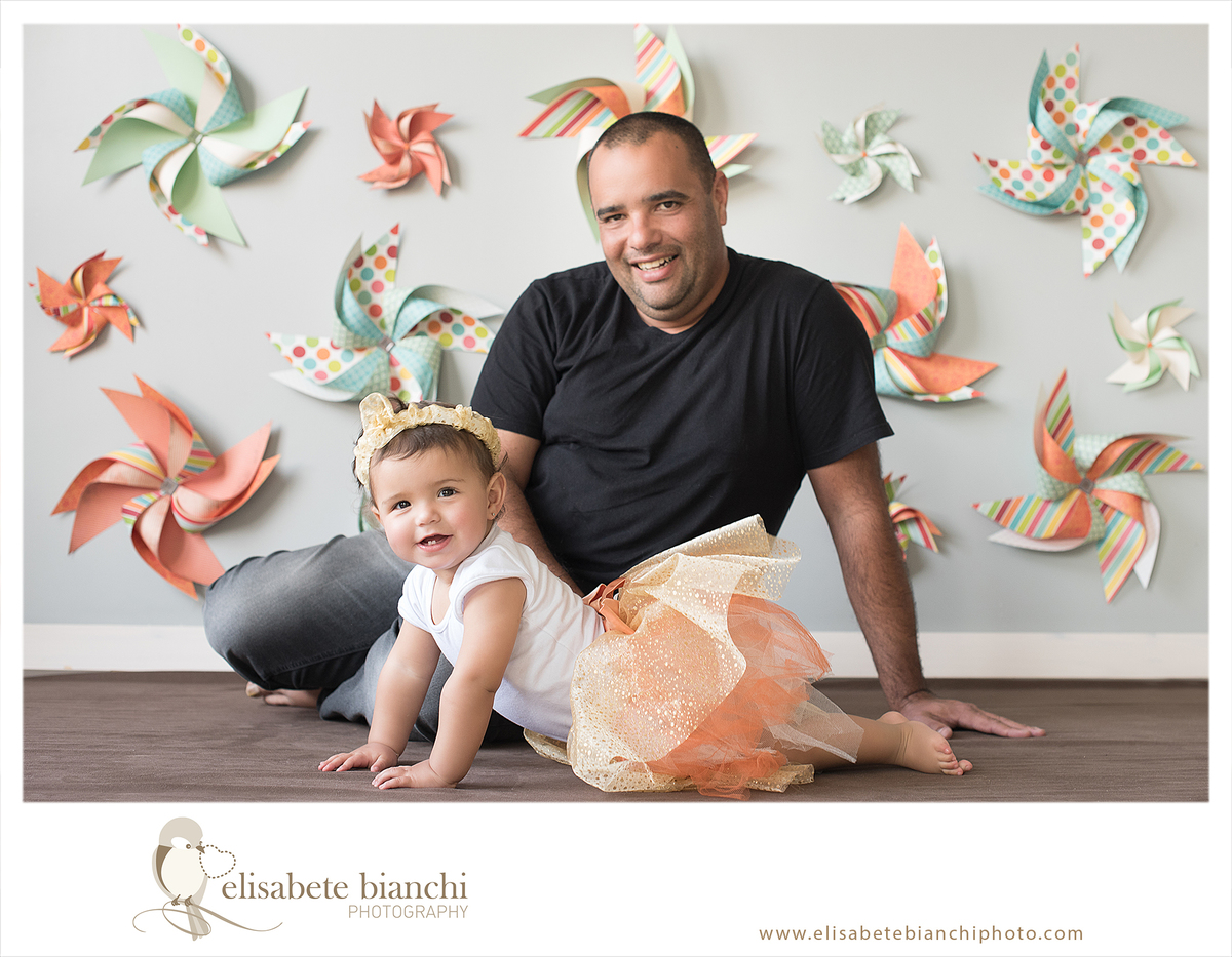 Cake Smash sessão de fotos esmaga o bolo ensaio fotográfico fura o bolo  cenário cataventos Caxias do Sul