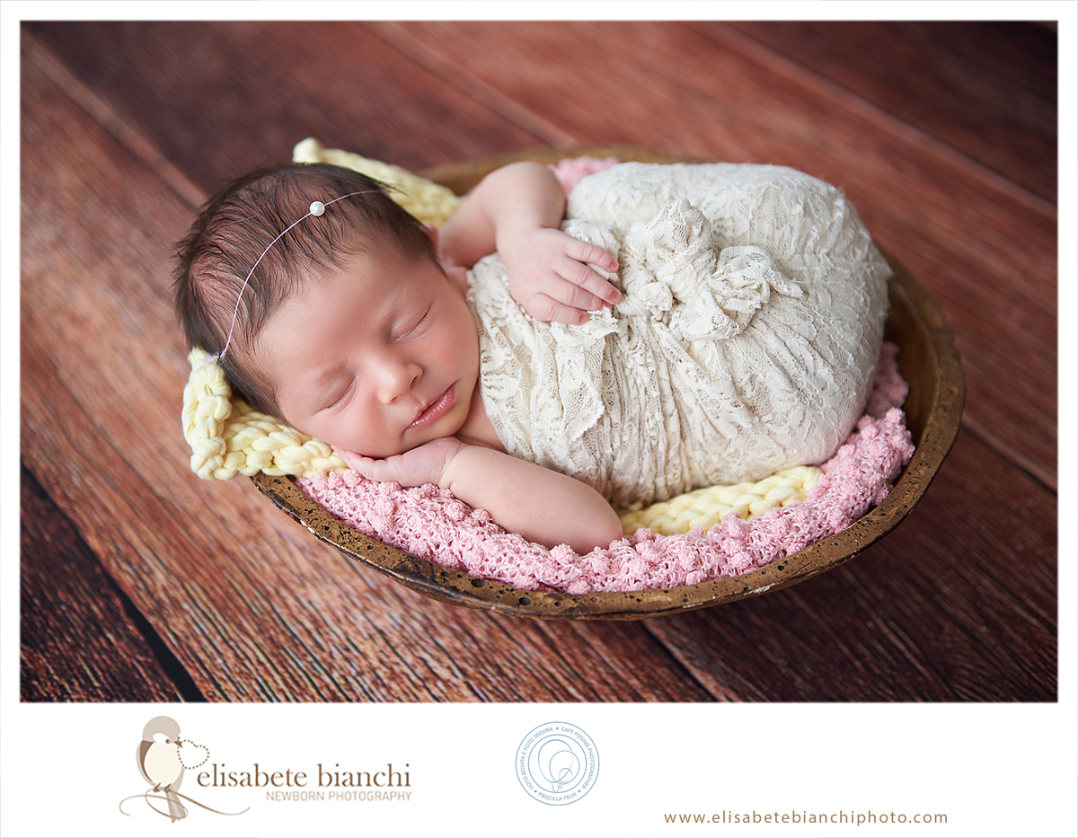 Newborn menina ensaio recém-nascido sessão de fotos newborn Caxias do Sul
