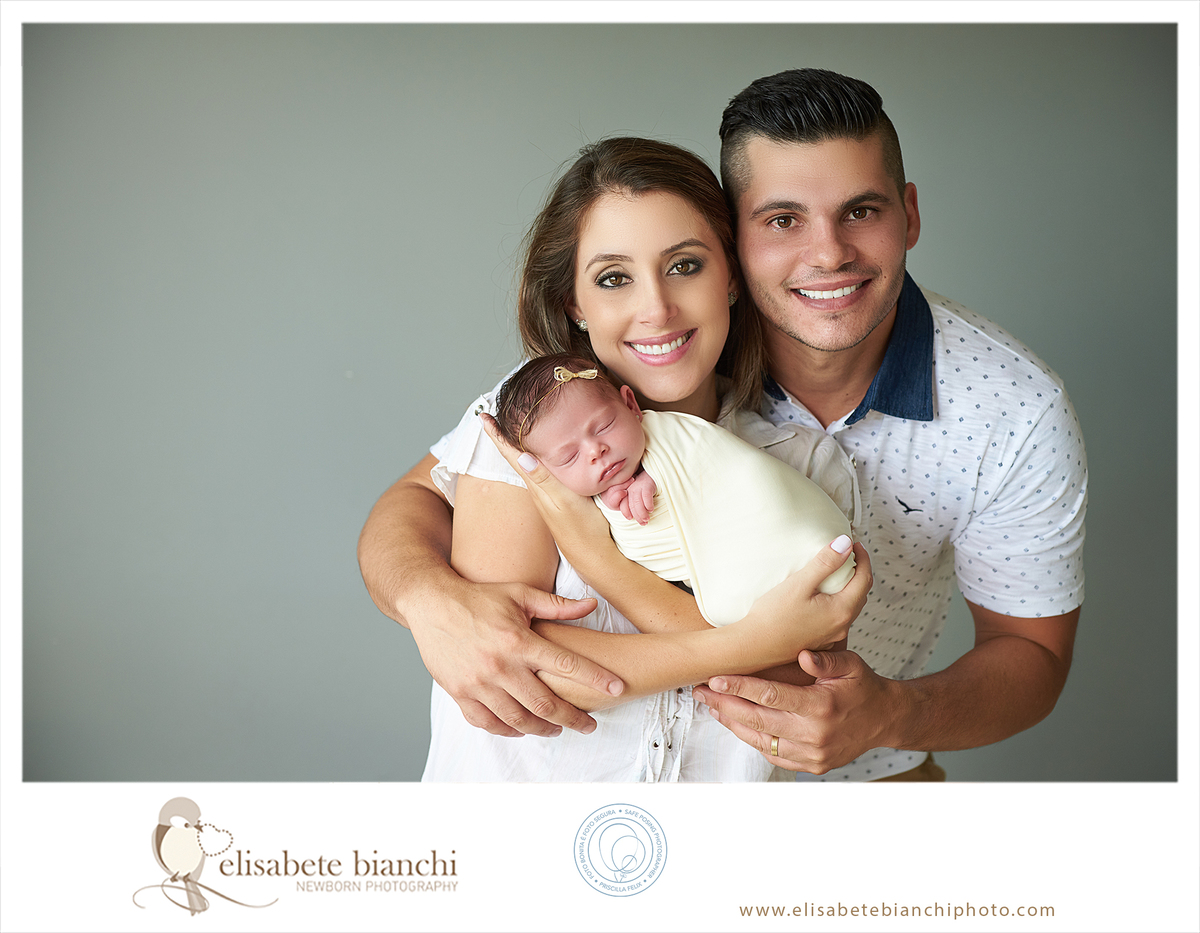 Newborn menina ensaio fotográfico recém-nascido família Caxias do Sul