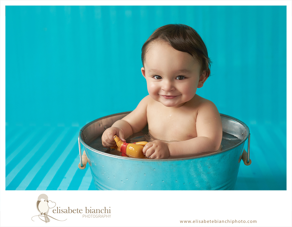 Cake Smash sessão de fotos 1 aninho banho tina ensaio de aniversário bebê Caxias do Sul