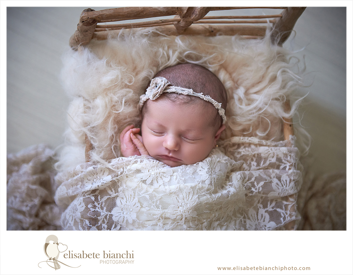 Newborn rápido ensaio fotográfico recém-nascido enroladinho wrap Caxias do Sul