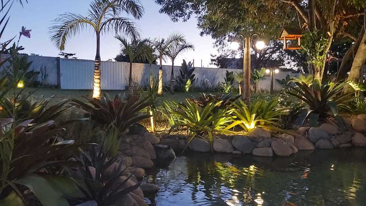iluminação em projeto de paisagismo