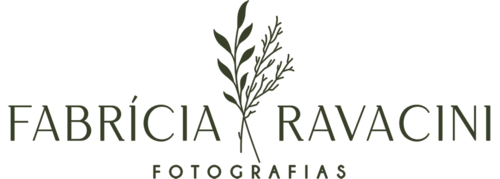 Logotipo de Fabrícia Ravacini Fotografias