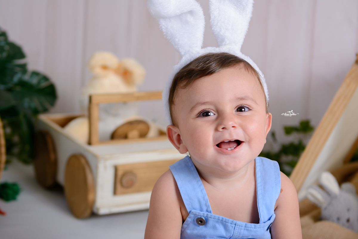 Bebê 11 meses - acompanhamento bebê 11 meses - acompanhamento bebê -ensaio bebê páscoa