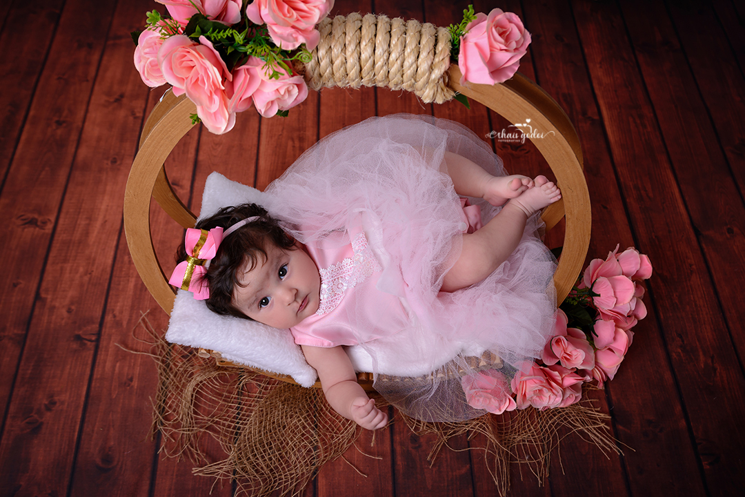 ensaio bela adormecida, acompanhamento bebê menina, princesa Aurora