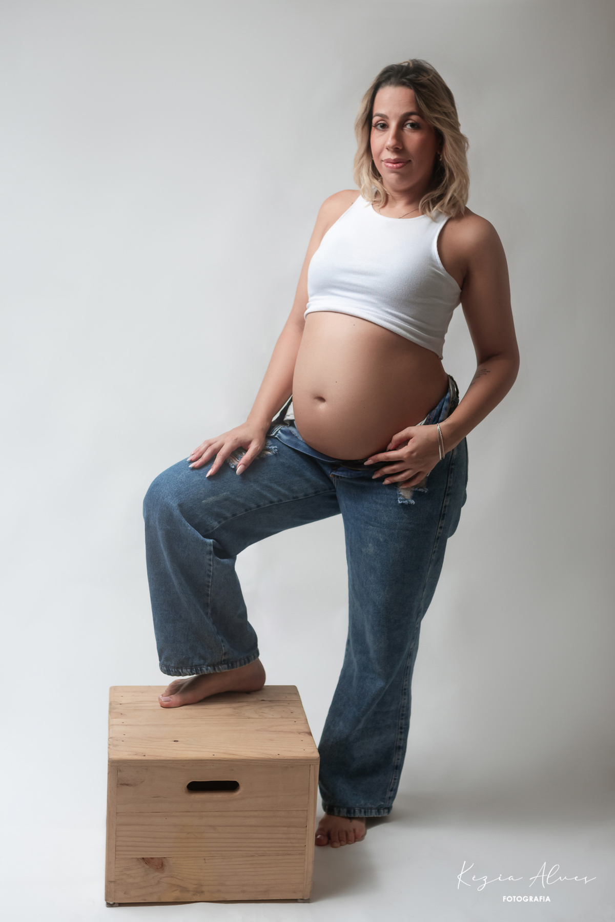 Lorena à espera de Pedro