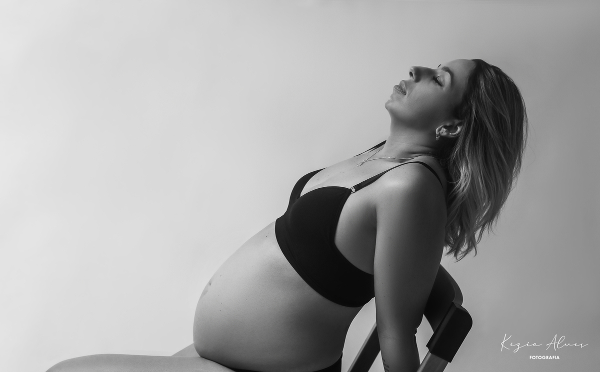 Lorena à espera de Pedro