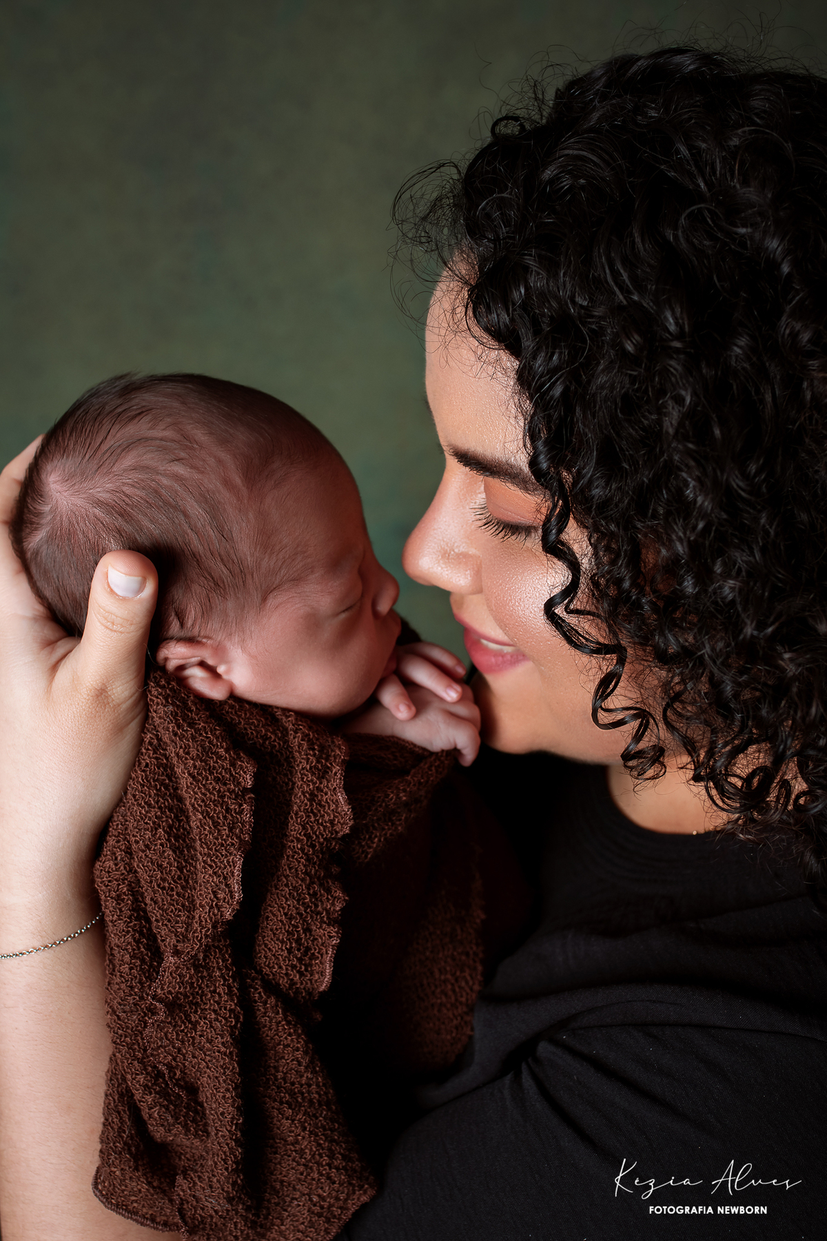 Newborn Miguel Damaceno