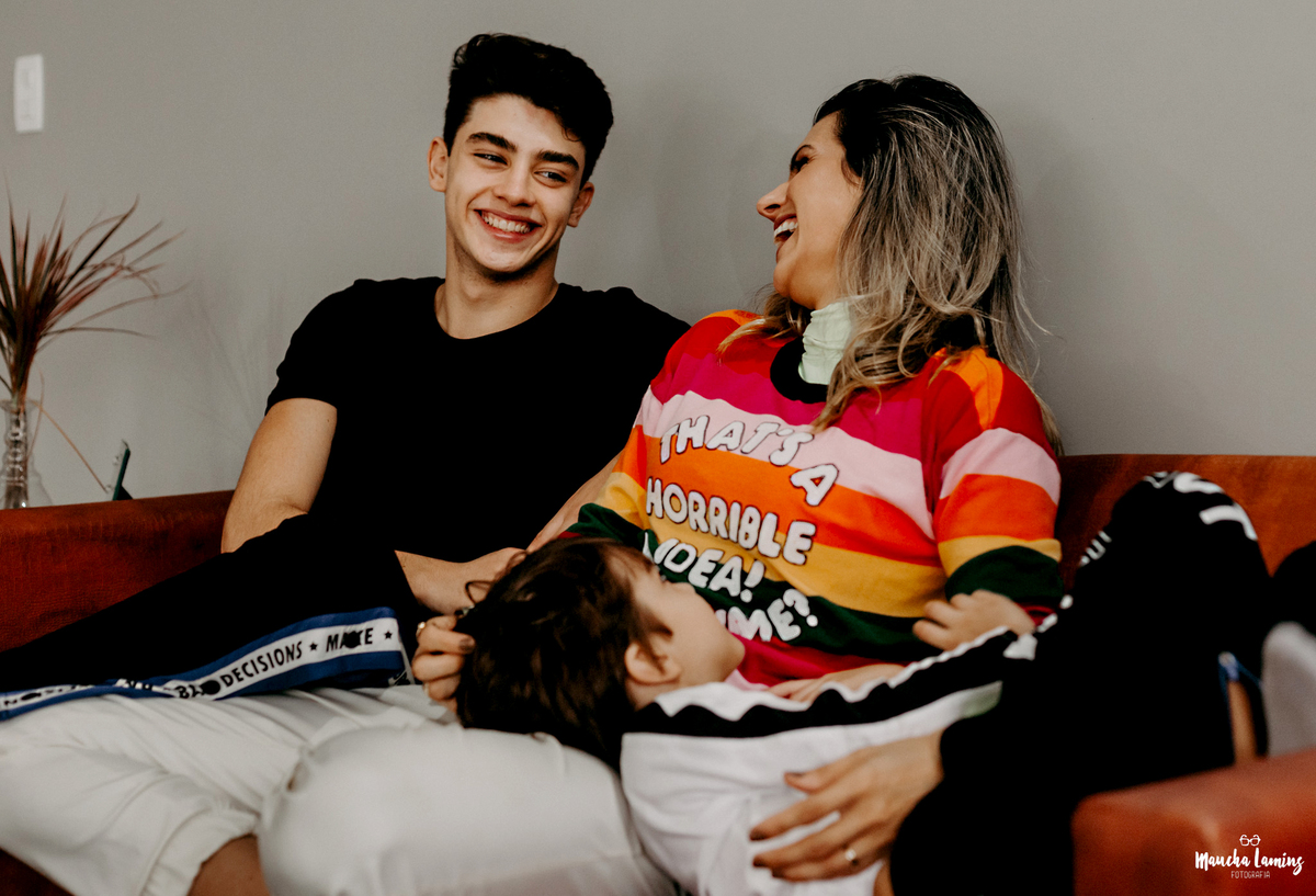 ensaio fotográfico, ensaio de família ,fotografia de família ,ensaio, dia das mães, fotografia, ensaio, família mães e filhos, cruzeiro-sp, lavrinhas-sp, lorena-sp, decoração de eventos, dj, cerimonialista.