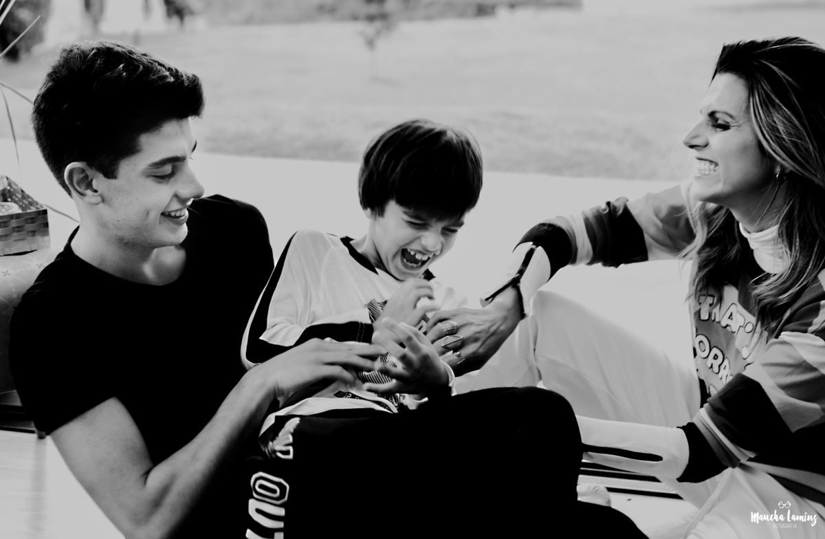 ensaio fotográfico, ensaio de família ,fotografia de família ,ensaio, dia das mães, fotografia, ensaio, família mães e filhos, cruzeiro-sp, lavrinhas-sp, lorena-sp, decoração de eventos, dj, cerimonialista.