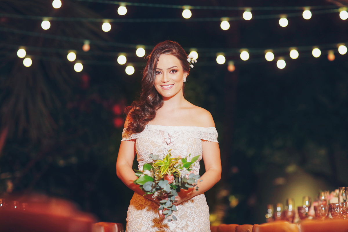 bouquet e vestido para noivas Goiânia Brasil