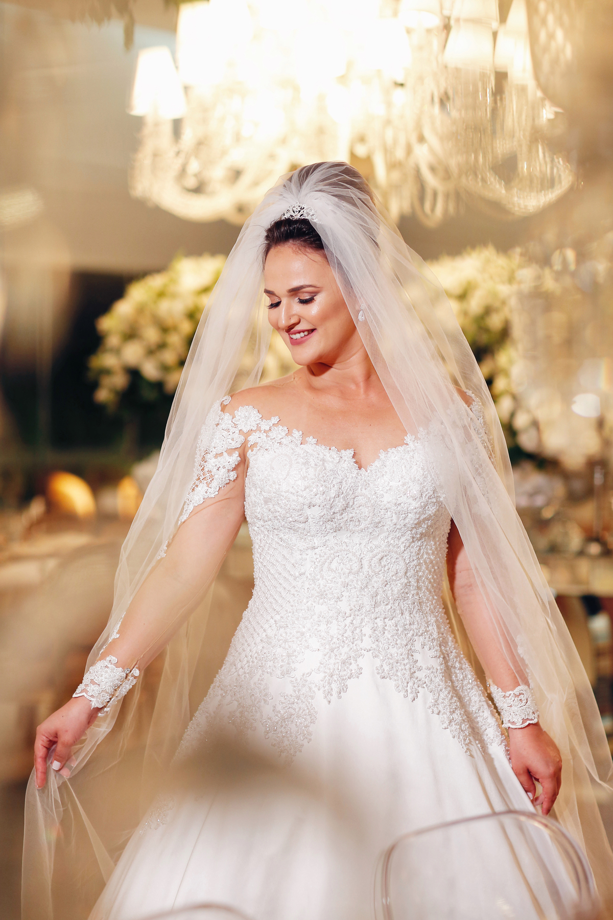 bride usando Fernando Peixoto Atelier