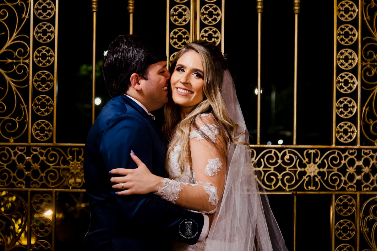 Fabio Doria o melhor fotógrafo de casamento do Rio de Janeiro pose noivos salão Bistrô 160 