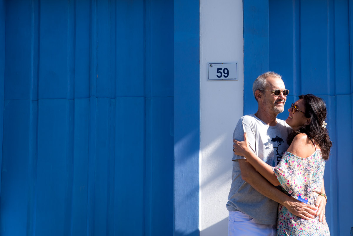 pós casamento nas ruas de paraty com o fotografo da região fabio doria