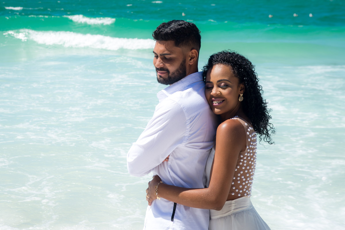 ensaio para casal prainha arraial do cabo fotografo fabio doria