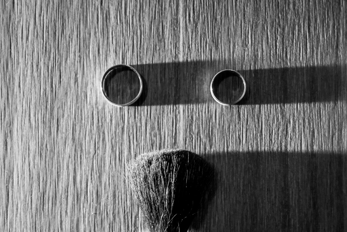 making of com alianças e pincel fotografo fabio doria