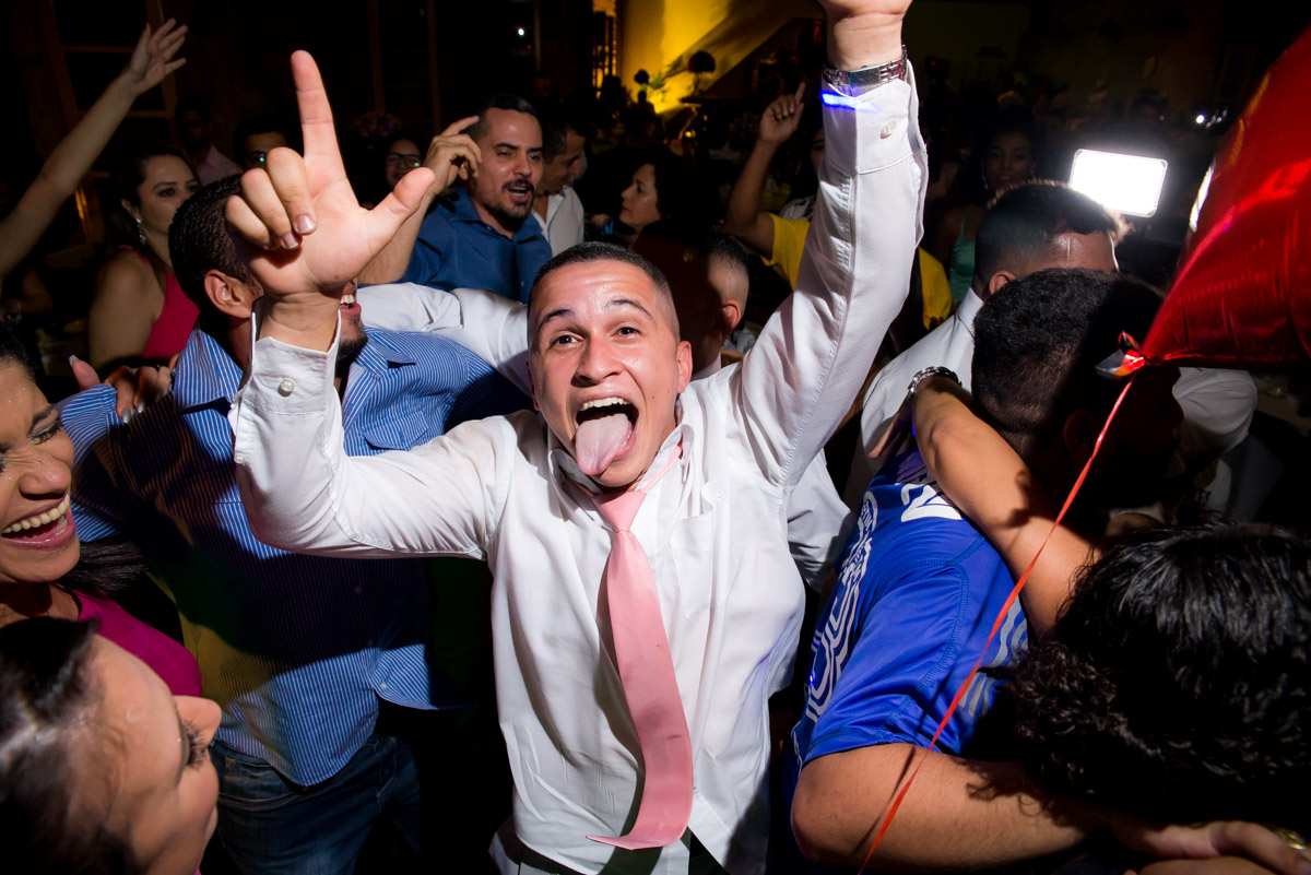 padrinhos curtem muito a pista de dança