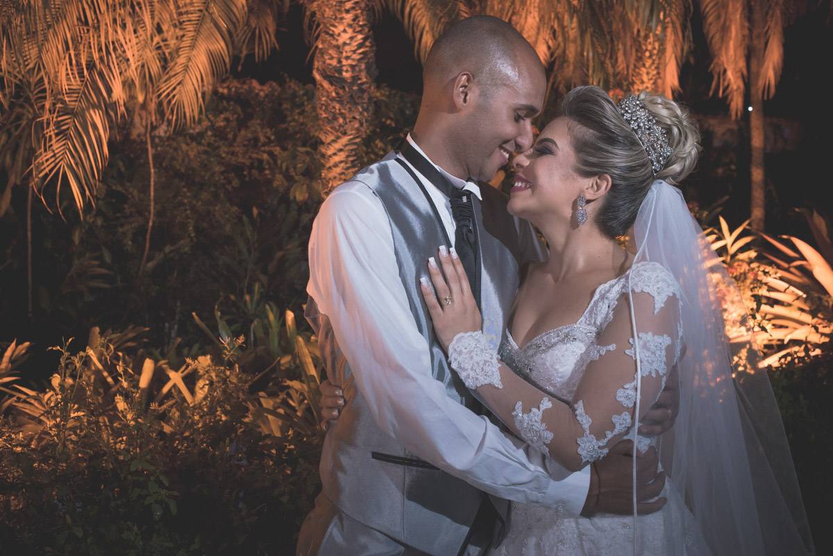 pose do casal sorrindo