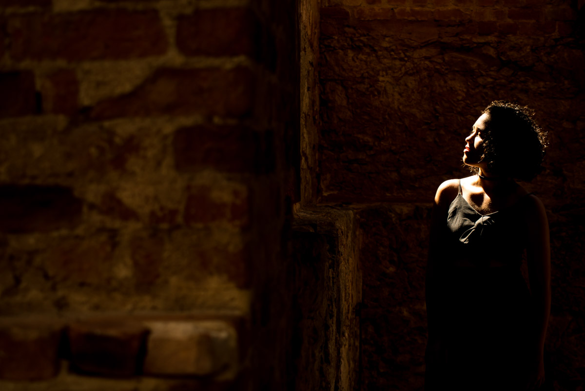 debutante faz ensaio no parque das ruínas 