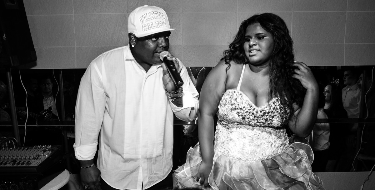 mc marcinho foto na festa da filha com o melhor fotografo do salão coliseum fabio doria