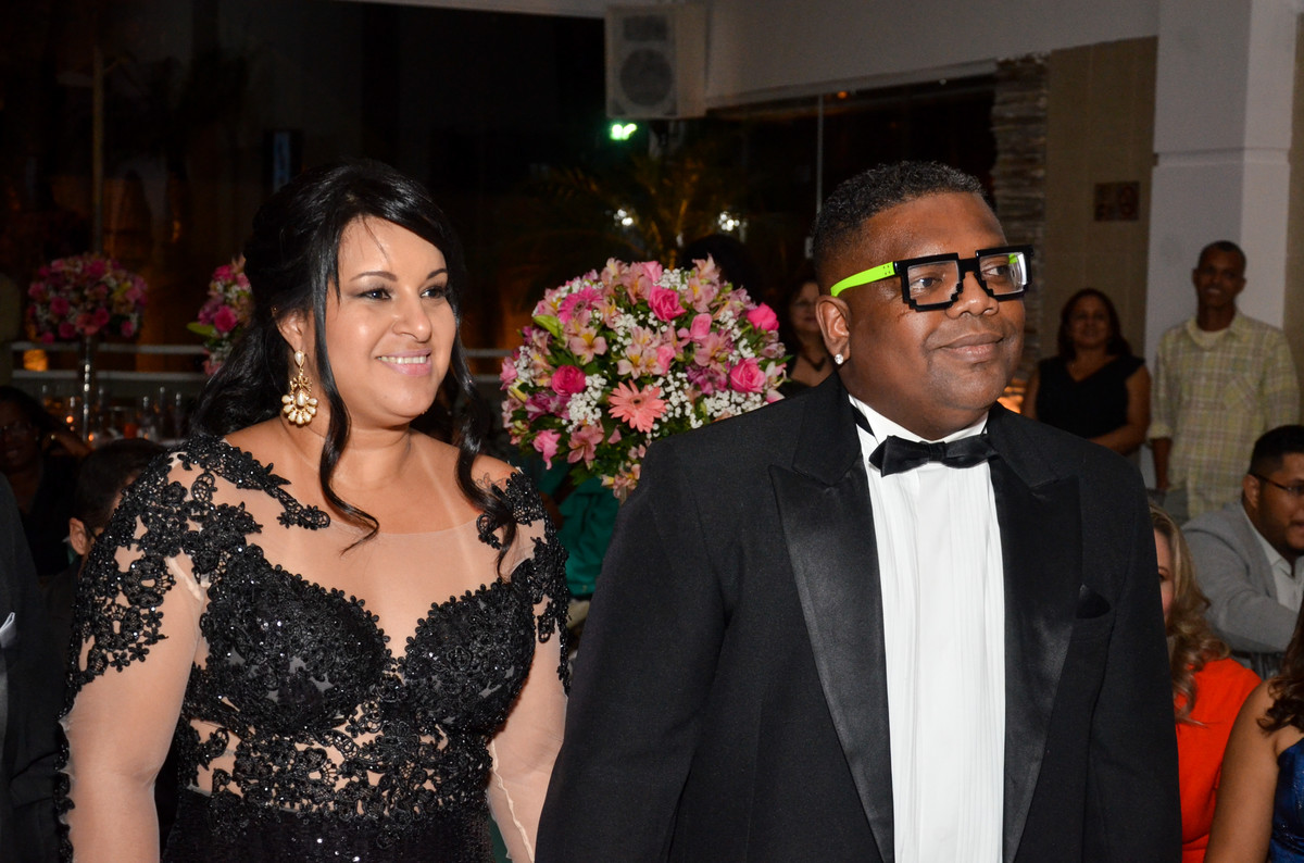 mc marcinho e esposa no salão coliseum na festa da filha com fotografo fabio doria