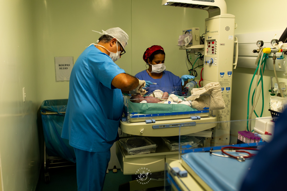 Maternidade São Francisco Niterói a chegada de Emanuel Fotógrafo de parto Fabio Doria o melhor do rio de janeiro e niterói 