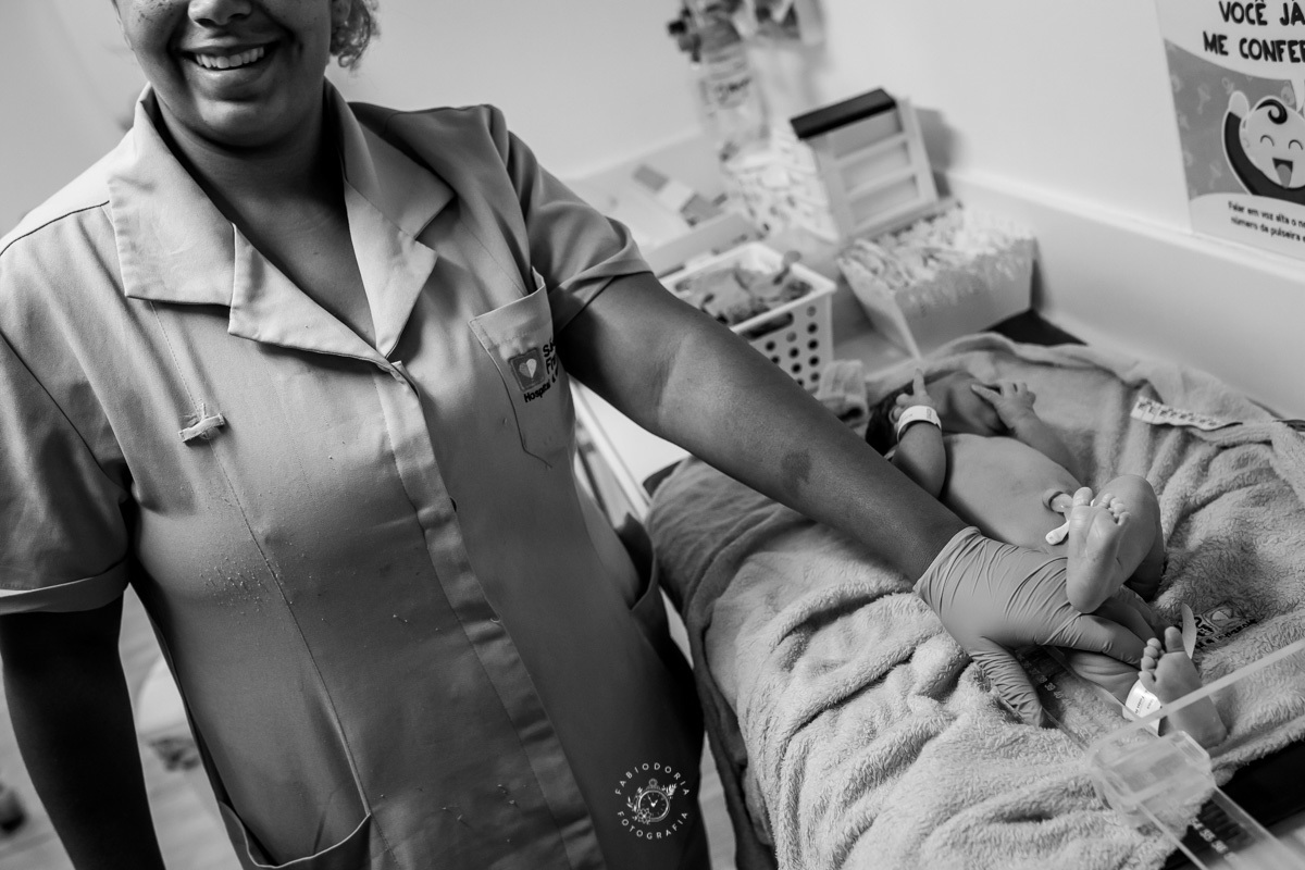 Maternidade São Francisco Niterói a chegada de Emanuel Fotógrafo de parto Fabio Doria o melhor do rio de janeiro e niterói procedimentos pós parto 