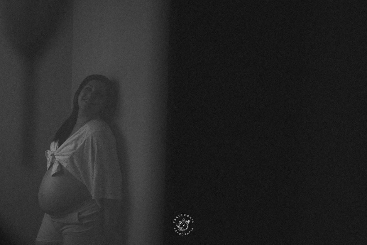 Ensaio gestante dentro de casa 
fotos criativas fotógrafo Fabio Doria o melhor do Rio de janeiro