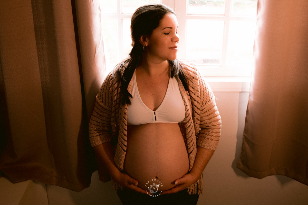 Ensaio gestante dentro de casa 
fotos criativas fotógrafo Fabio Doria o melhor do Rio de janeiro