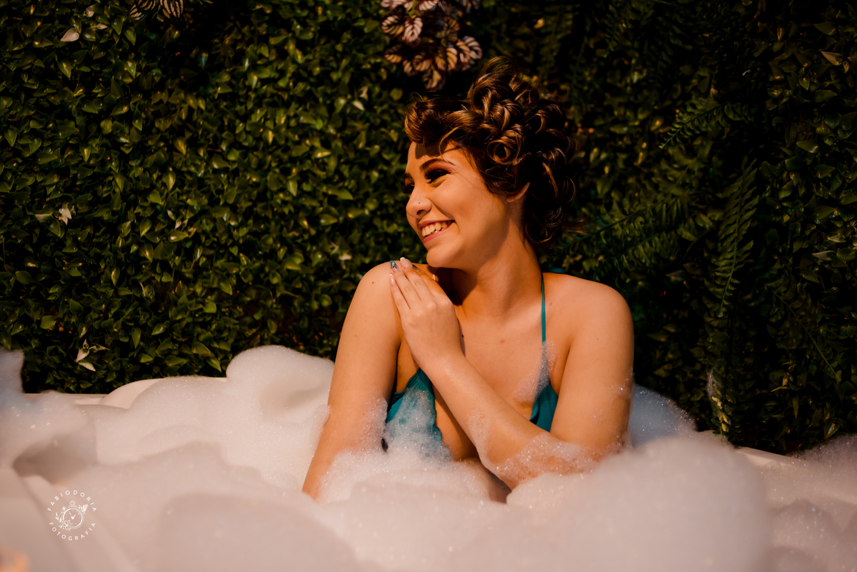 making of debutante banheira | Salão Ballrrom Solarium | Fotógrafo Fabio Doria o melhor do Rio de Janeiro