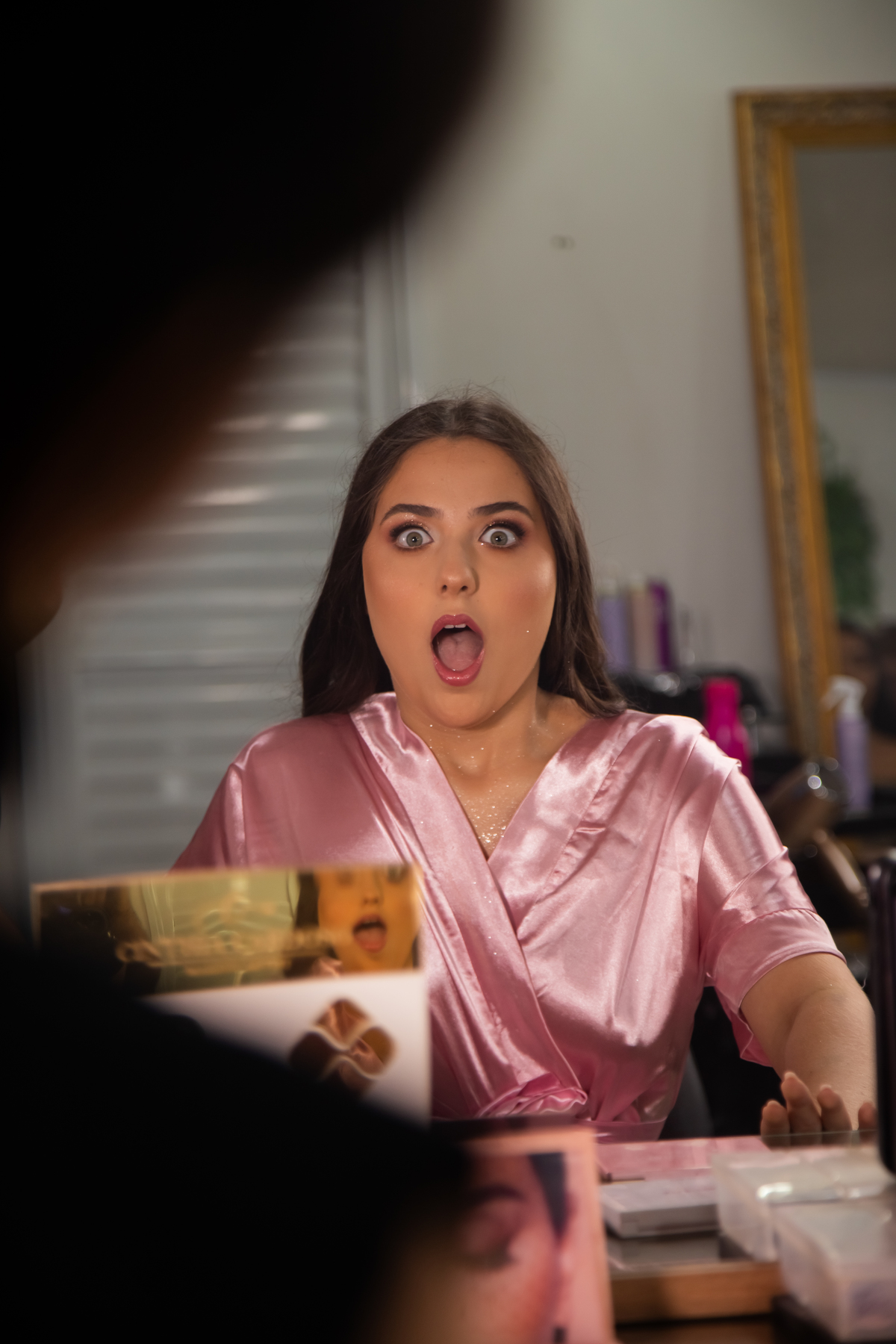 Expressão da Nathalia ao se ver maquiada ❣️