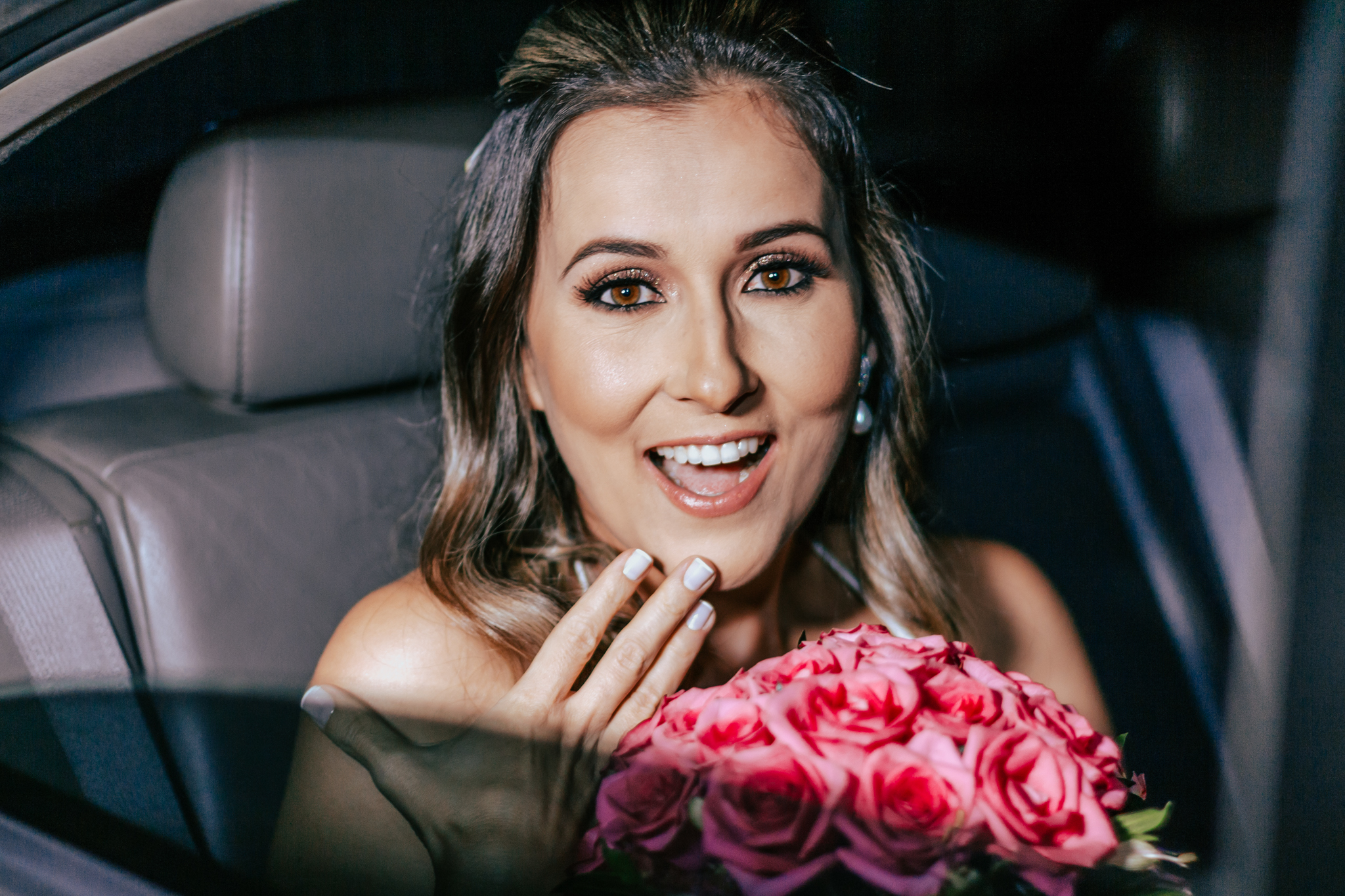 Contate Lorrany Ramos - Fotografia apaixonante de casamento | BH