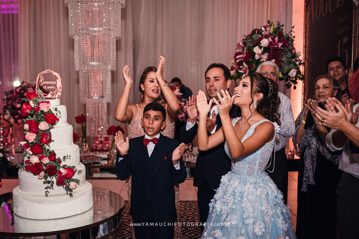 Bolo de Festa de 15 anos 