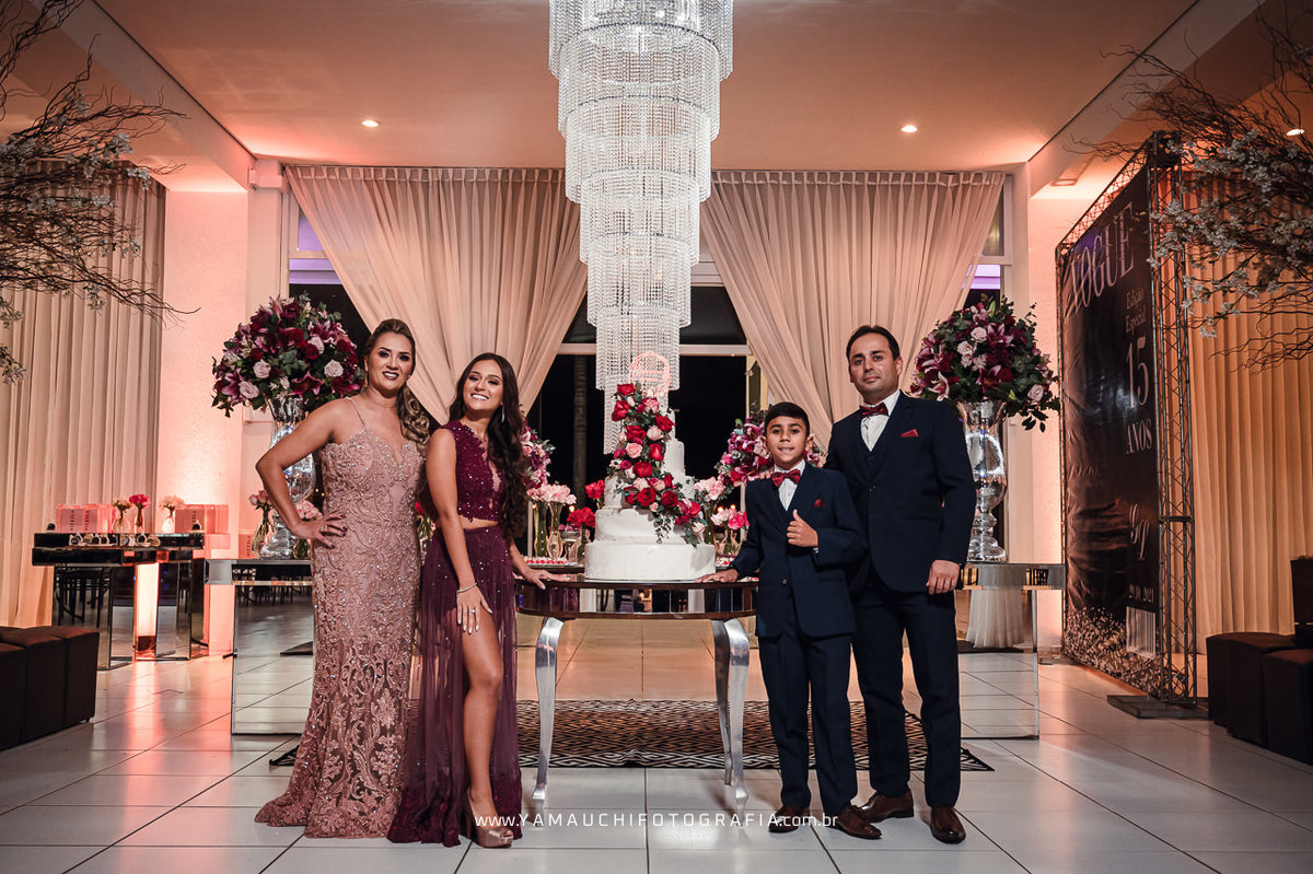 Fotórafo de família no aniversário de 15 anos em Aruja