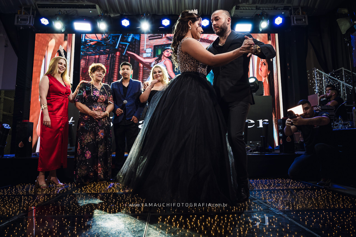 Festa de 15 anos com dança com pai