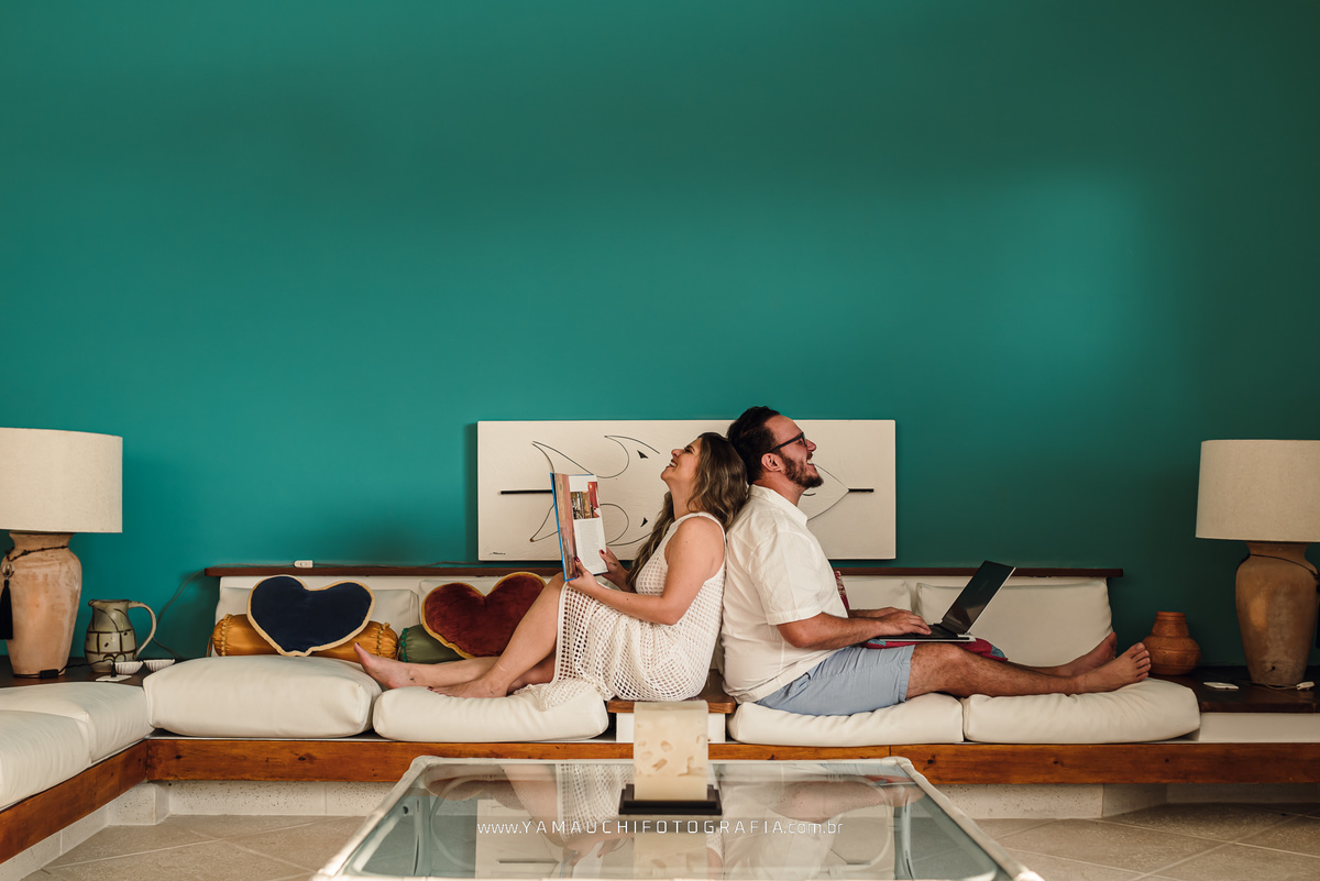 Ensaio de casal em casa