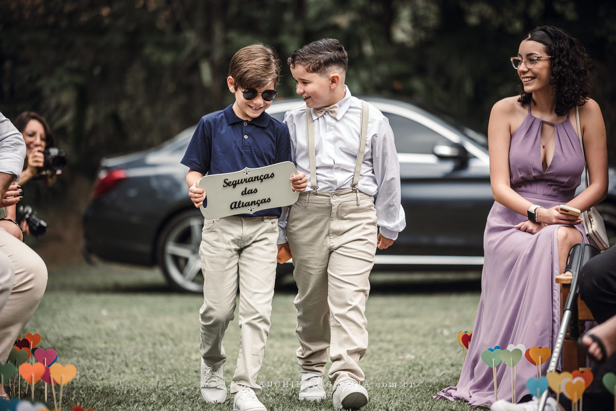 Entrada dos pajens no casamento