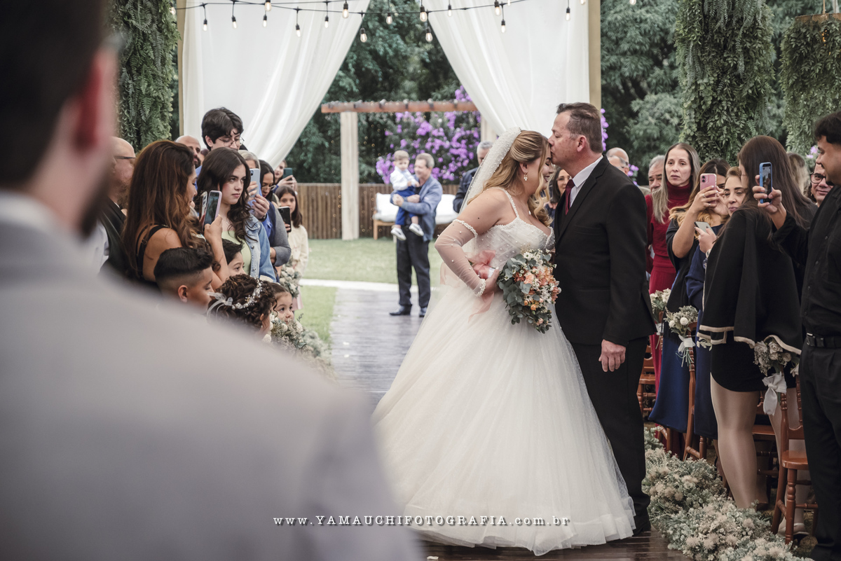 Foto de casamento no campo Mogi das Cruzes
