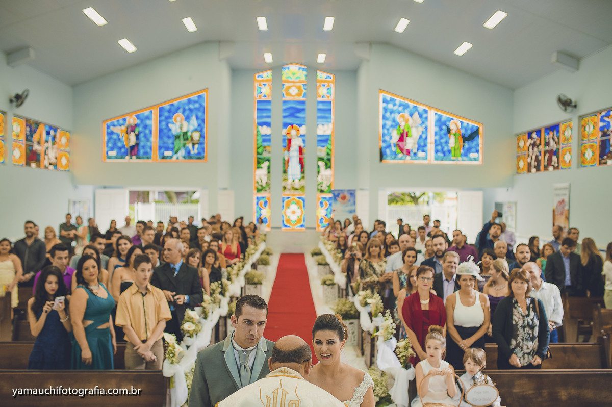 Cerimônia de casamento na igreja