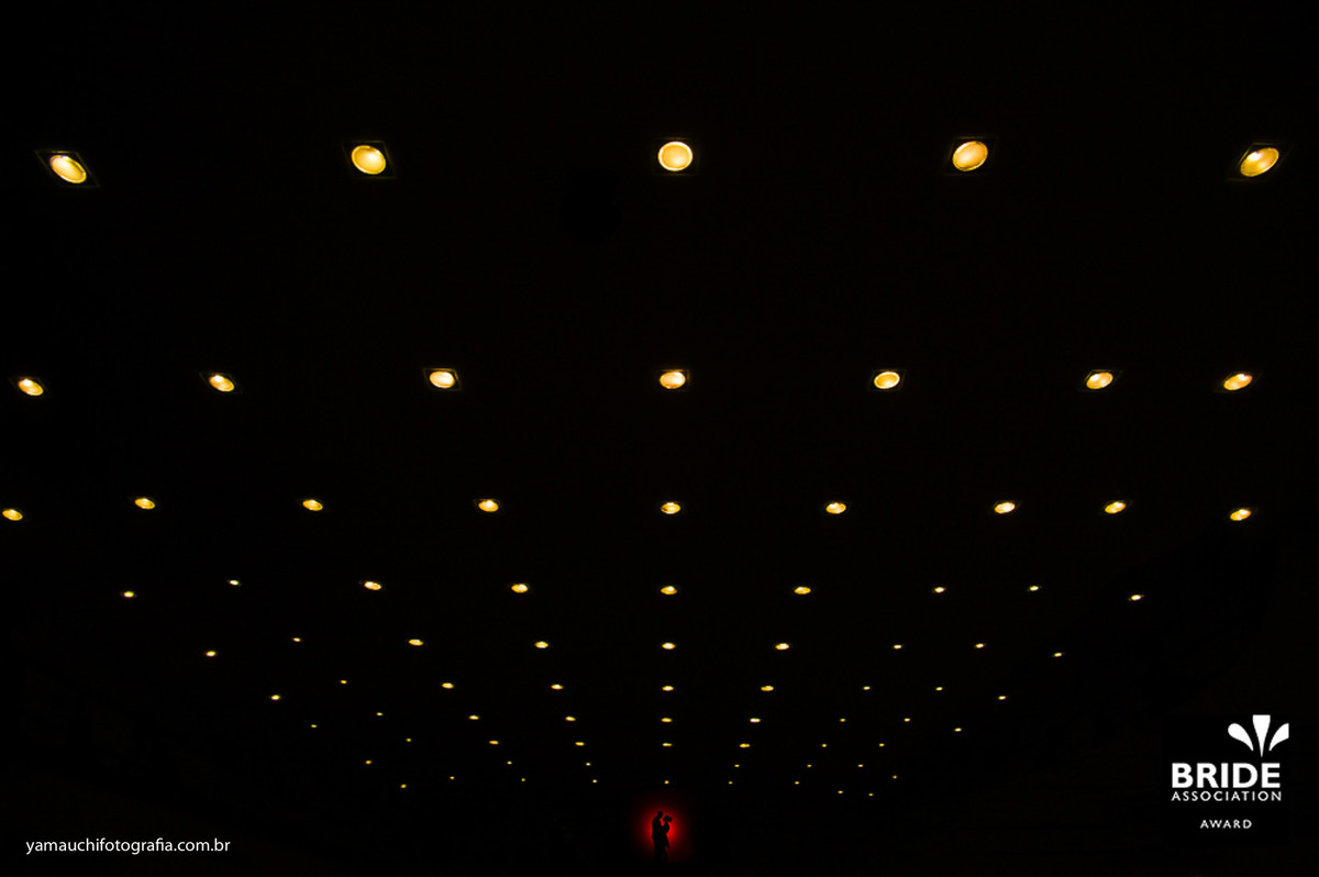 Fotógrafo premiado com foto de casamento