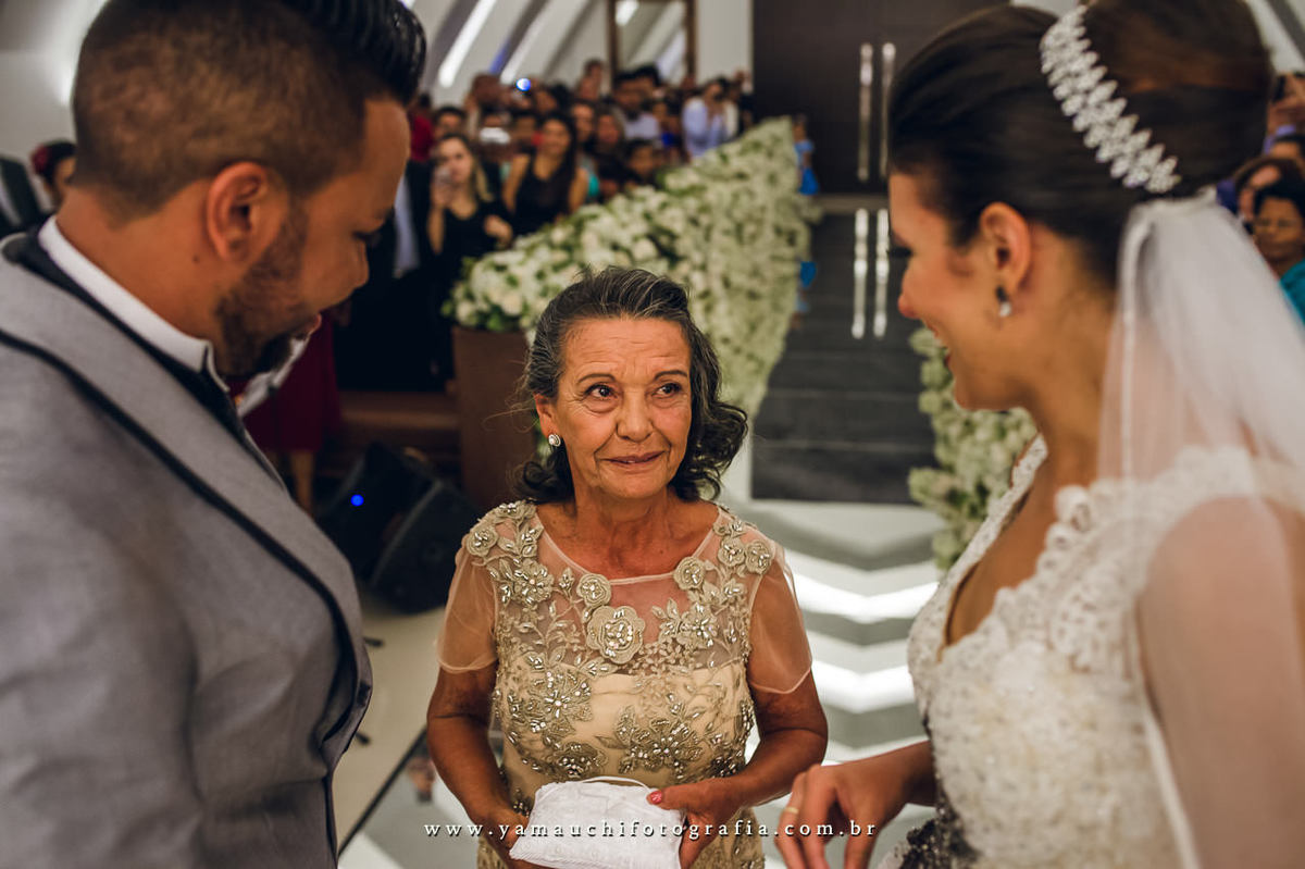 vovó com as alianças 