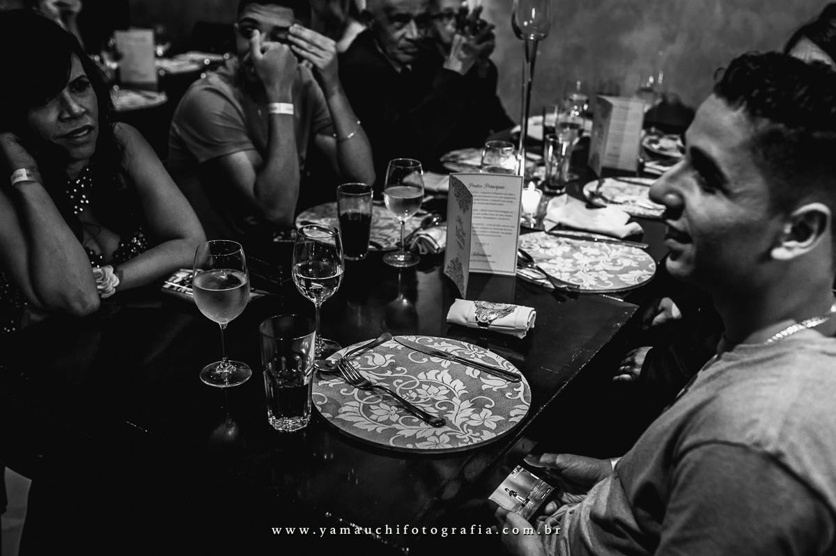 JOGANDO NO CASAMENTO