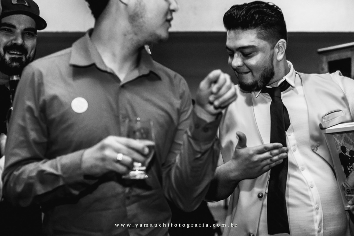 bagunça dos convidados de casamento