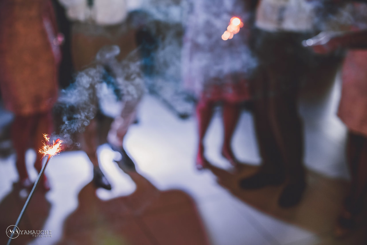 sparklers no casamento