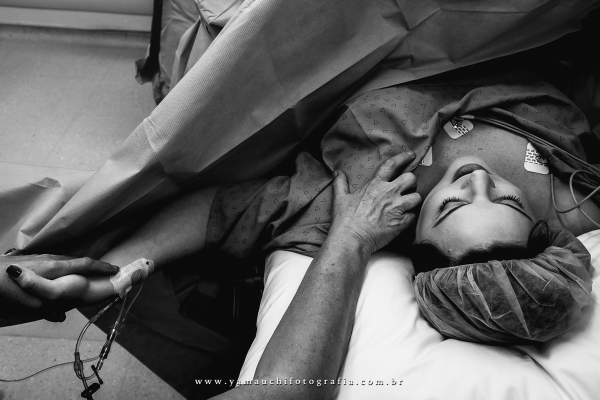 Maternidade real na fotografia de parto