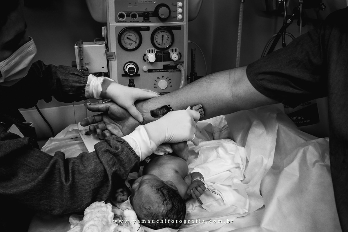 procedimentos após o parto