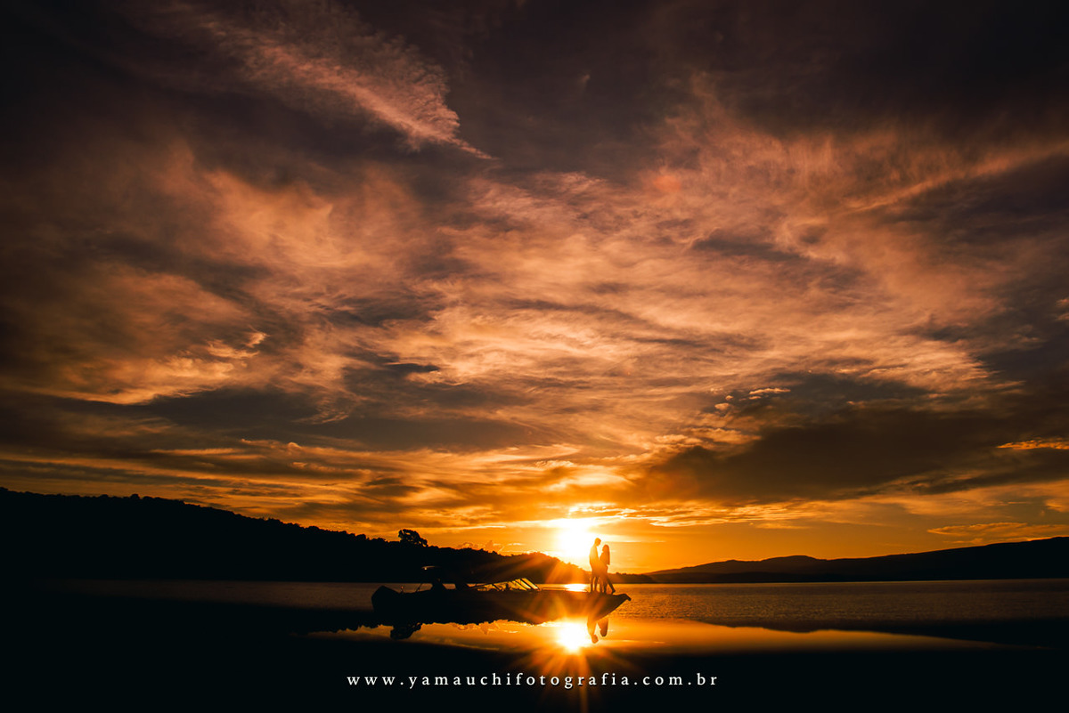 Por do sol a bordo da lacha nos passeios dos cânions, Pousada Marina do Farol